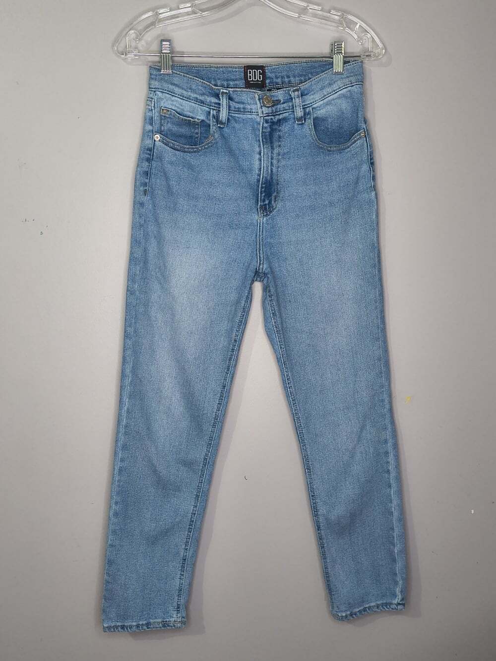 BDG Urban Outfitters Women’s Girlfriend High-Rise Cropped Jeans 28 Light Wash